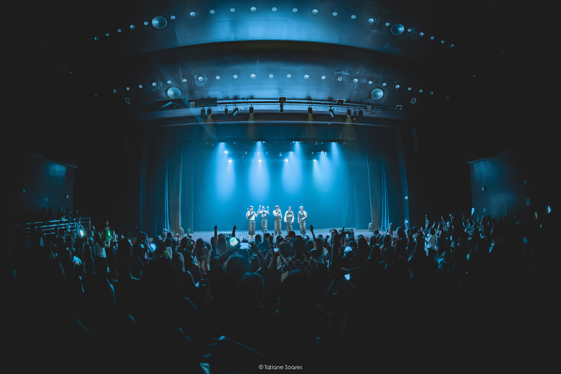 NTX · Opening moment — Latin America Tour 2025